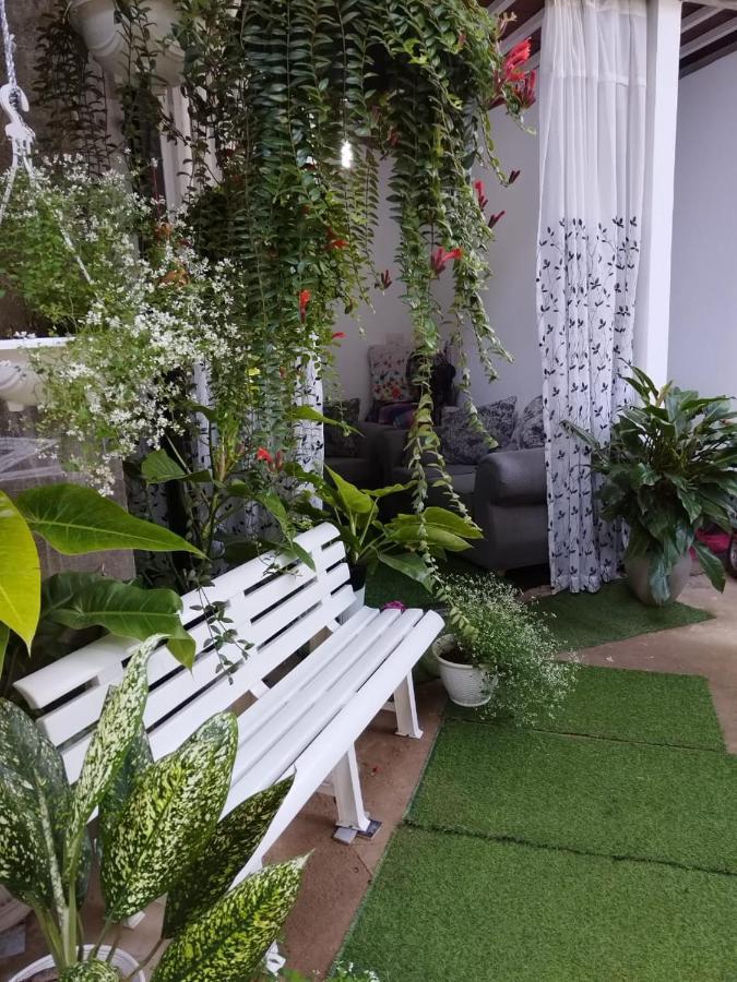 Ella Way Resort 페라데니야 외부 사진